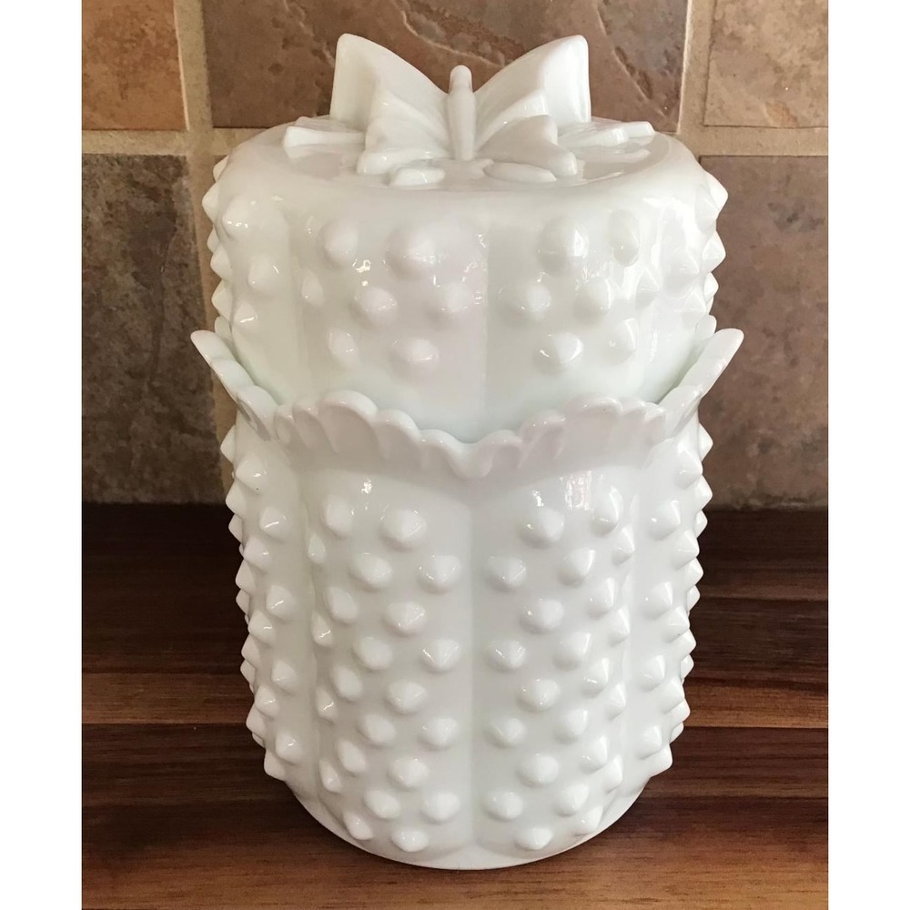 Fenton White Milk Glass Hobnail Canister Butterfly Lid Candy Dish Vintage Jar 6"